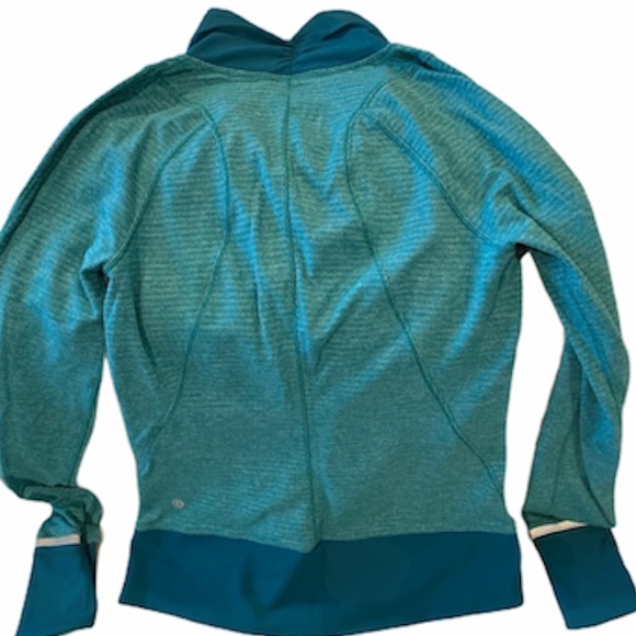 Lululemon Runderful 1/2 Zip - Picture 14 of 15